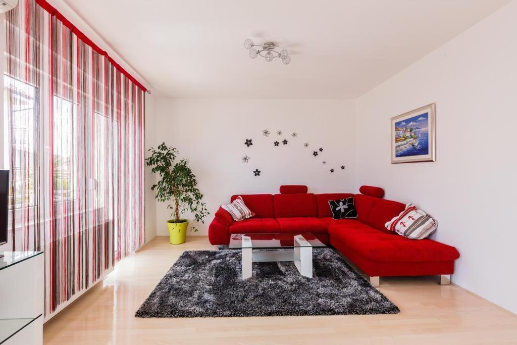 Apartman A&B Каштела Экстерьер фото