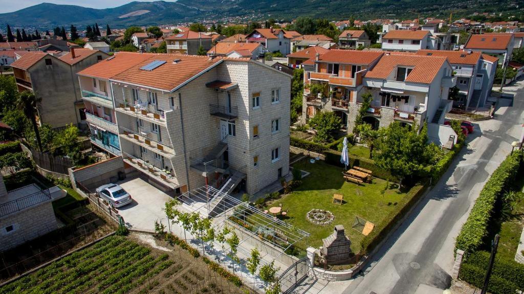 Apartman A&B Каштела Экстерьер фото